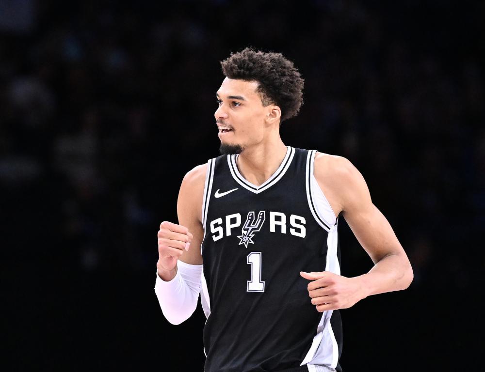 是巴黎圣日 是巴黎圣日