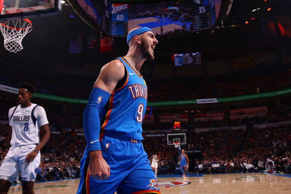 自己仍然是 自己仍然是