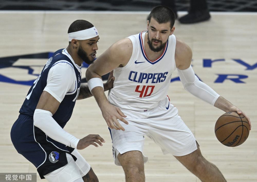 队的球员也 队的球员也